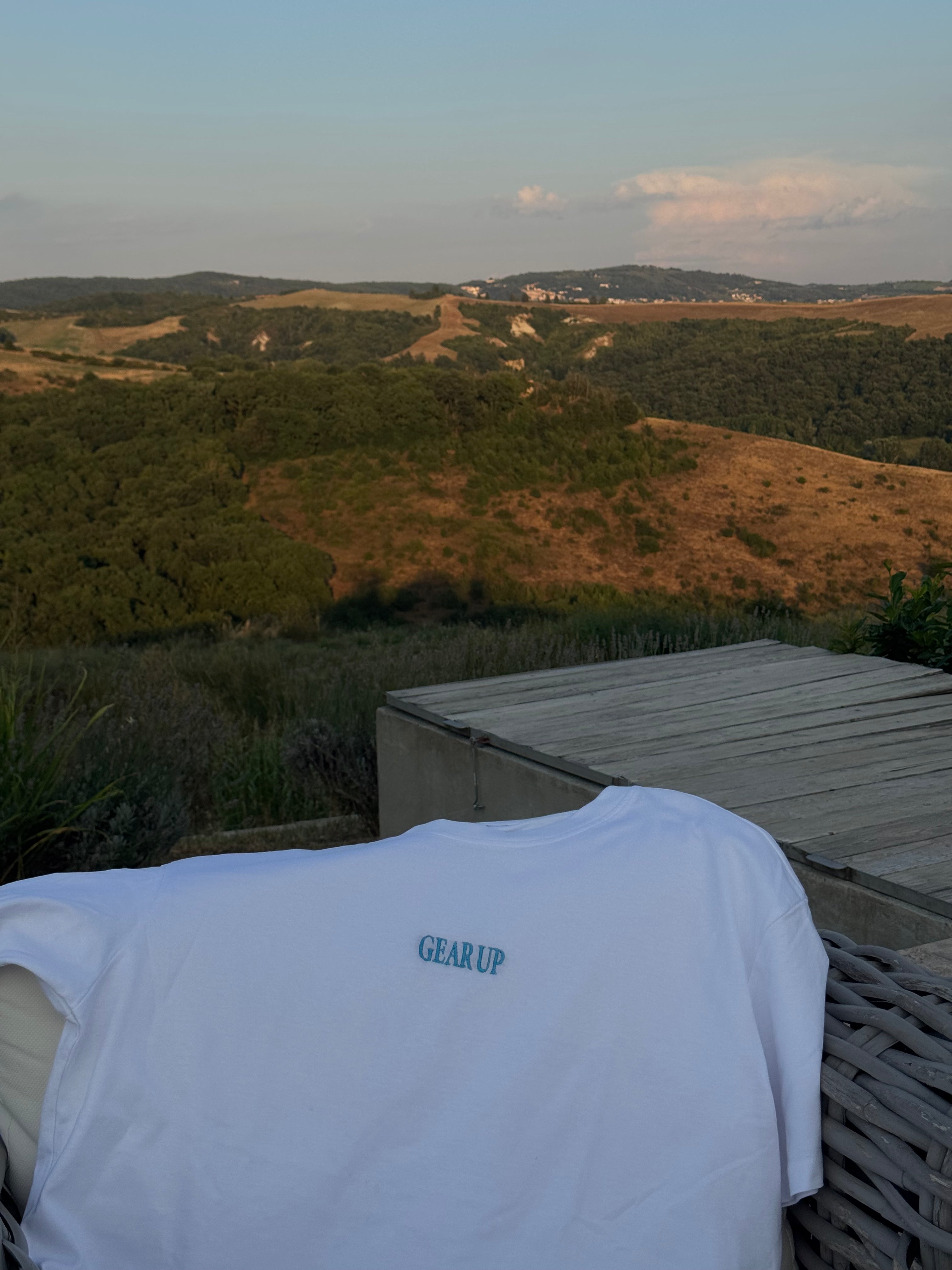 WANNA D̶A̶T̶E̶ RACE ME? - T-shirt / SUMMER EDITION